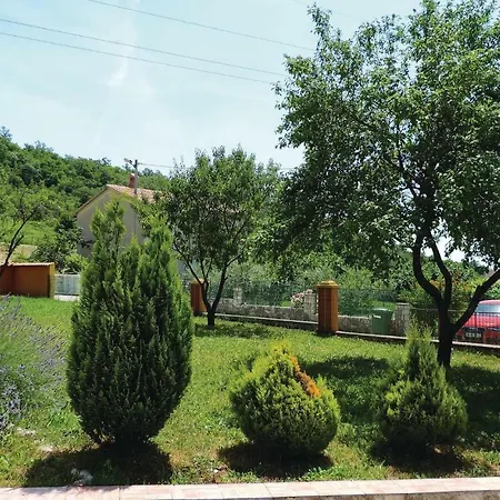 Three-bedroom In Labin Labin (Istria)